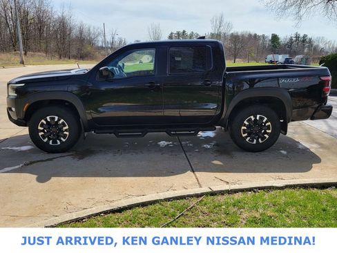 Used 2023 Nissan Frontier PRO-4X w/ Technology Package image 7