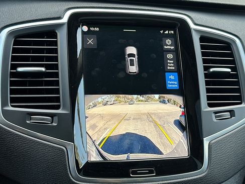 Certified 2025 Volvo XC90 B5 Core AWD/4WD image 23