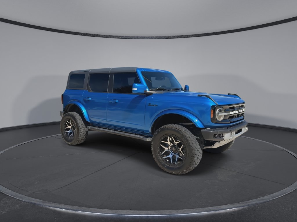 Used 2023 Ford Bronco Outer Banks AWD/4WD image 3