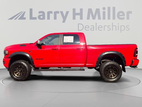 Used 2020 RAM 2500 Big Horn w/ Night Edition AWD/4WD image 2