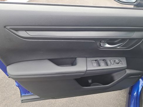 Used 2023 Honda CR-V EX image 13