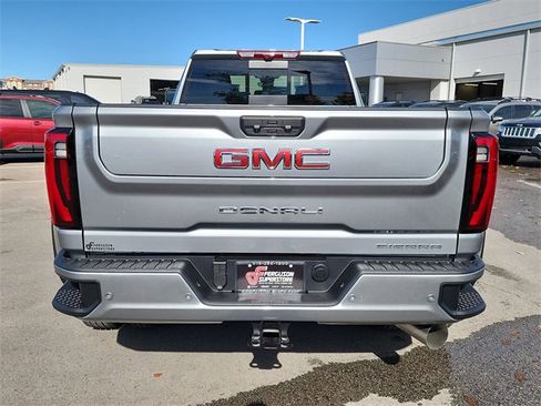 New 2026 GMC Sierra 3500 Denali w/ Denali Reserve Package image 4