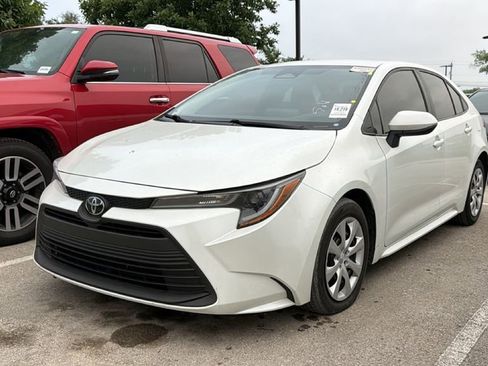 Certified 2023 Toyota Corolla LE FWD image 15