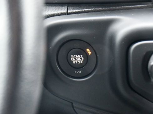 Used 2021 Jeep Wrangler Sport AWD/4WD image 23