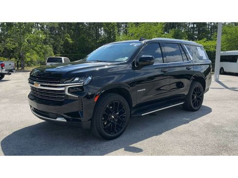 Certified 2022 Chevrolet Tahoe LT w/ Luxury Package RWD image 4