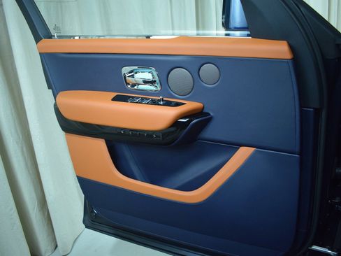 New 2026 Rolls-Royce Cullinan image 36