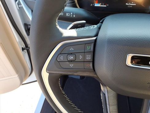 New 2025 Jeep Grand Cherokee Limited image 19