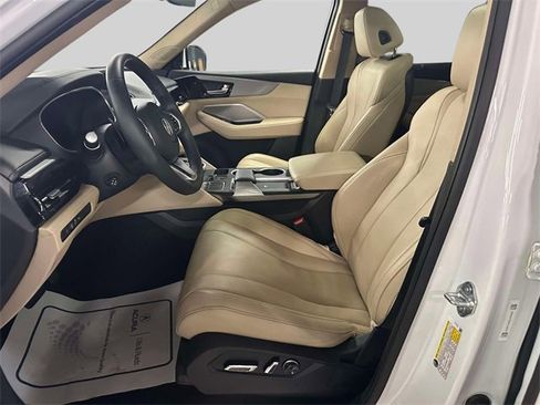 Used 2023 Acura MDX SH-AWD w/ Technology Package image 14