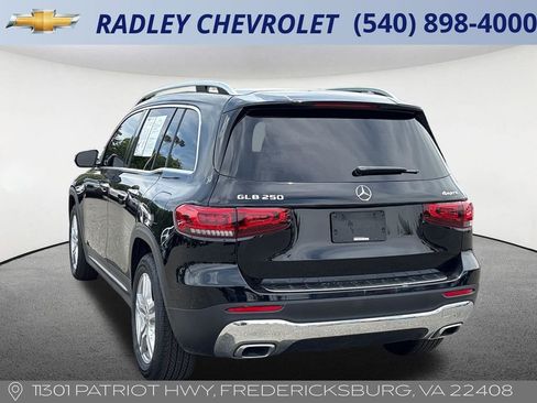 Used 2022 Mercedes-Benz GLB 250 4MATIC image 18