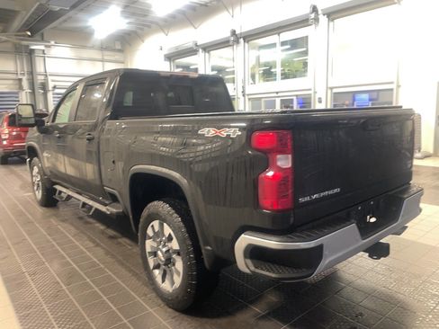 Used 2024 Chevrolet Silverado 2500 LT w/ All Star Edition image 15