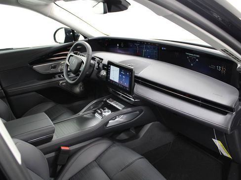 New 2026 Lincoln Nautilus Reserve image 29