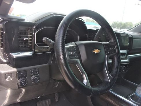 Used 2024 Chevrolet Silverado 2500 LT w/ All Star Edition AWD/4WD image 10