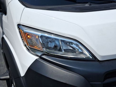 Used 2024 RAM ProMaster 2500 w/ Convenience Group FWD image 31