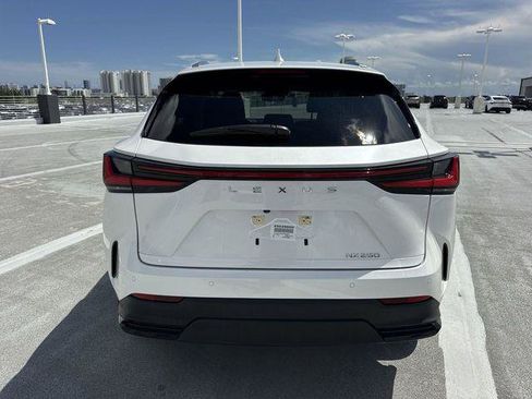 Certified 2025 Lexus NX 250 FWD w/ Towing Package (2000 Lbs) image 24