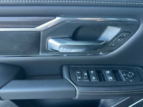 New 2026 RAM 1500 Laramie AWD/4WD image 10