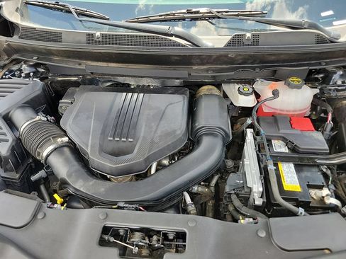 Used 2025 GMC Acadia Elevation w/ Elevation Premium Package FWD image 16