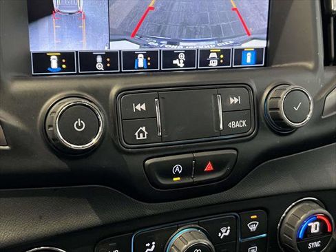 Used 2022 GMC Terrain AT4 w/ Infotainment Package II image 30