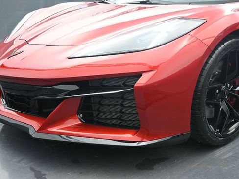 New 2026 Chevrolet Corvette Z06 w/ Battery Protection Package RWD image 10