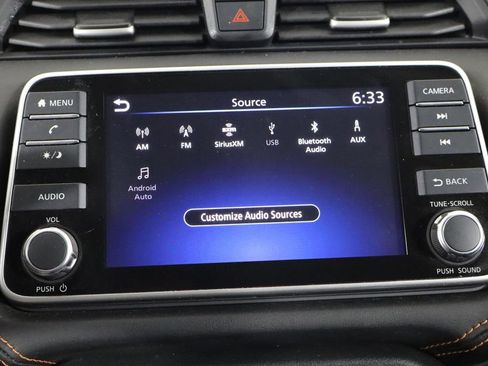 Used 2022 Nissan Versa SR w/ Convenience Package FWD image 29