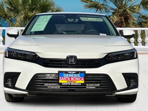 Used 2024 Honda Civic Touring image 9