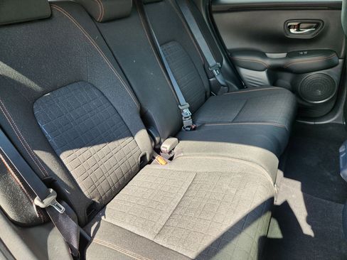 Used 2024 Honda HR-V Sport image 15