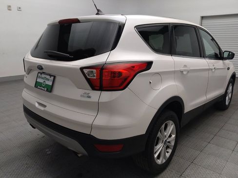 Used 2019 Ford Escape SE AWD/4WD image 9