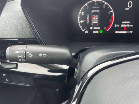 Used 2023 Honda CR-V EX-L image 25