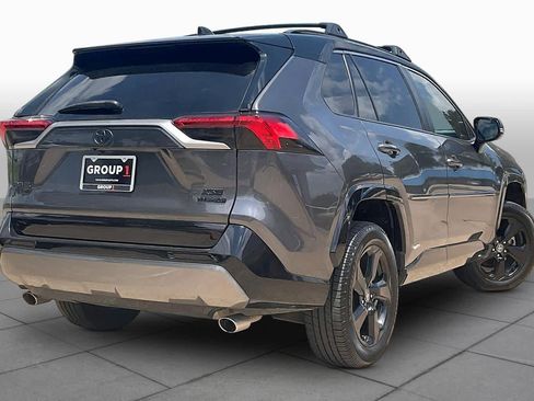 Used 2021 Toyota RAV4 XSE AWD/4WD image 13