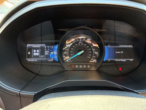 Used 2023 Ford Edge SEL AWD/4WD image 10