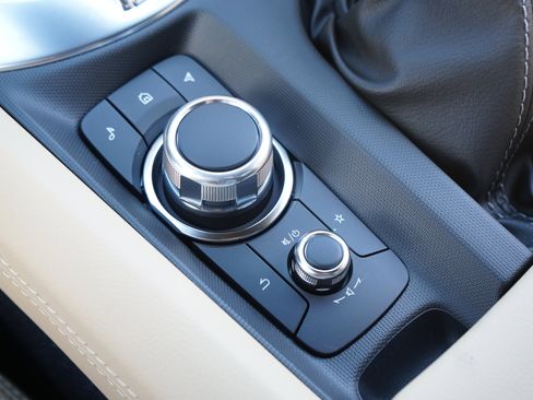 New 2026 MAZDA MX-5 Miata Grand Touring w/ Weather Package RWD image 19