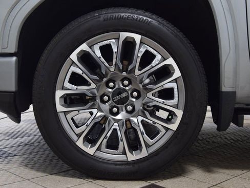 Used 2023 GMC Sierra 1500 Denali Ultimate image 29