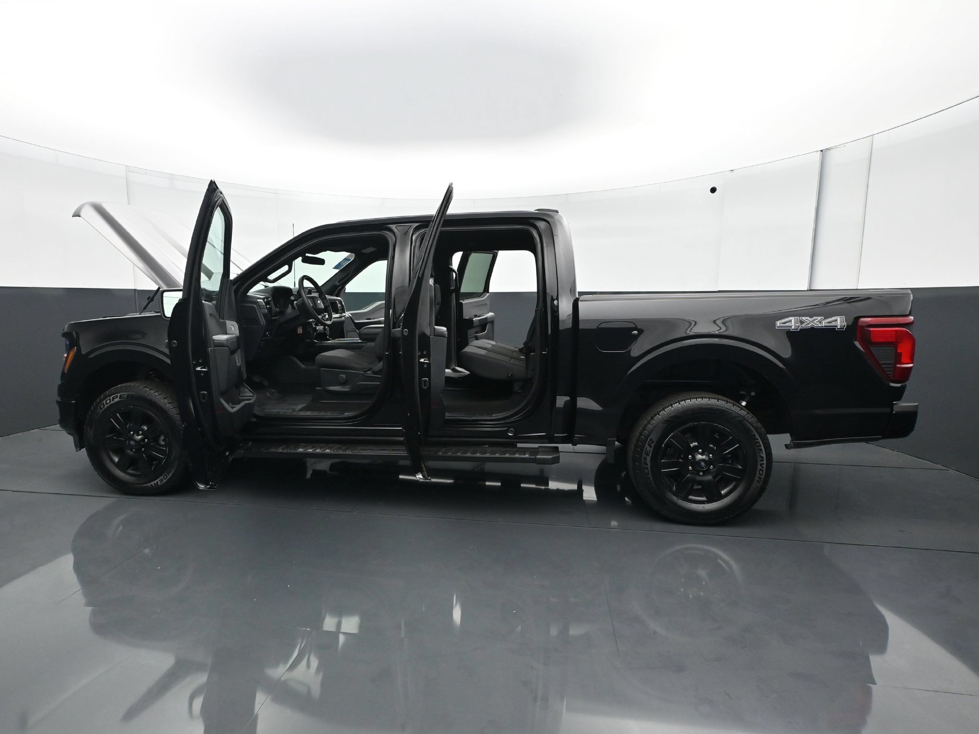 Used 2025 Ford F150 STX w/ STX Black Appearance Package AWD/4WD image 28