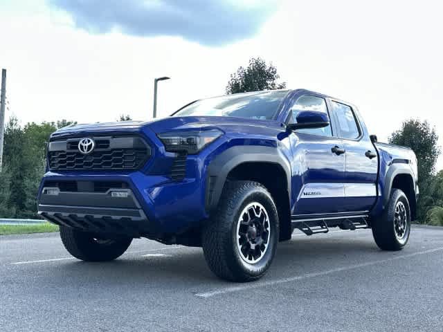 Used 2024 Toyota Tacoma TRD Off-Road AWD/4WD image 29