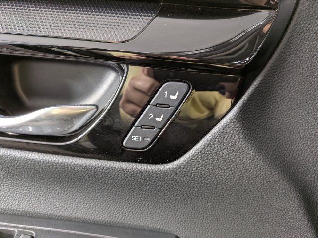 Certified 2024 Honda CR-V EX-L image 11