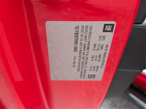 Used 2017 Chevrolet Corvette Stingray Coupe w/ Carbon Flash Badge Package image 16