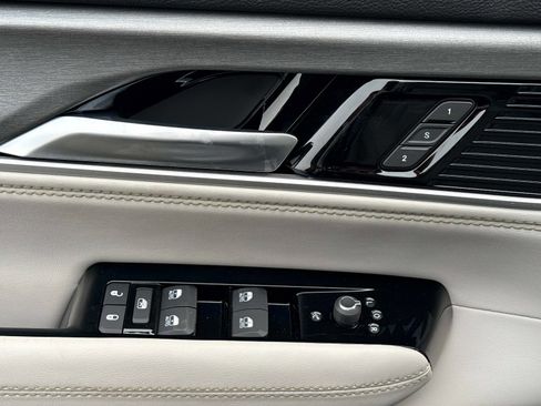 New 2026 Jeep Grand Wagoneer Limited image 22