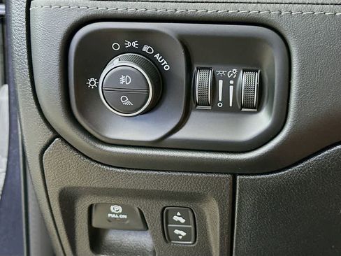 Used 2021 RAM 1500 Limited image 26