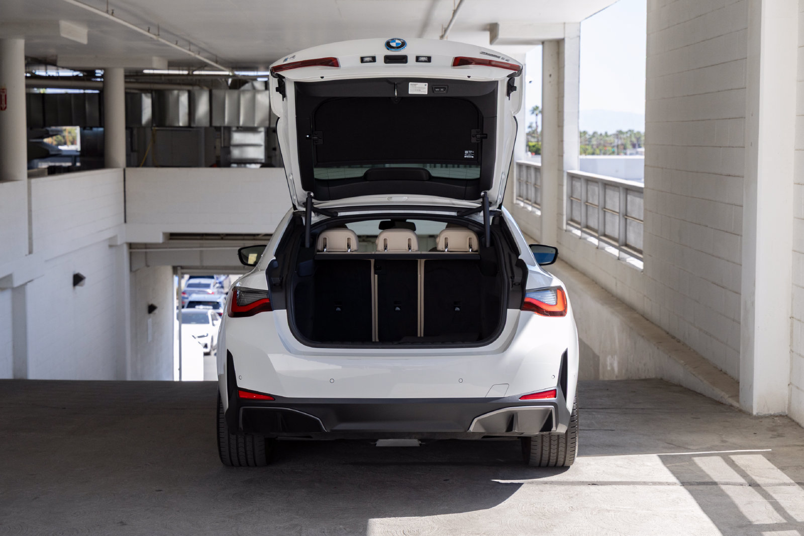 Certified 2024 BMW i4 eDrive35 w/ Premium Package RWD image 22