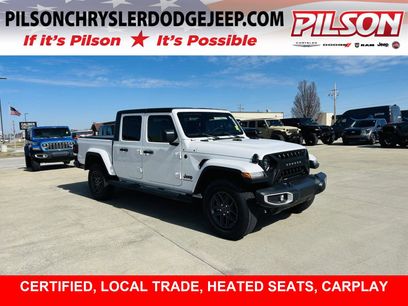 Used 2024 Jeep Gladiator Sport