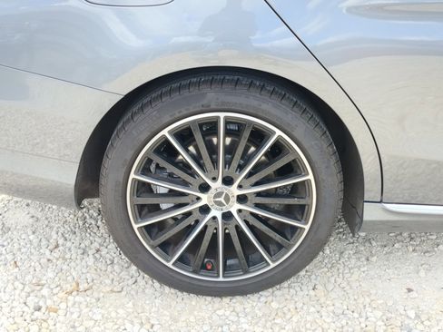 Used 2021 Mercedes-Benz C 300 Sedan image 5