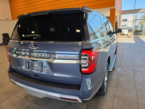 Used 2022 Ford Expedition Limited AWD/4WD image 8