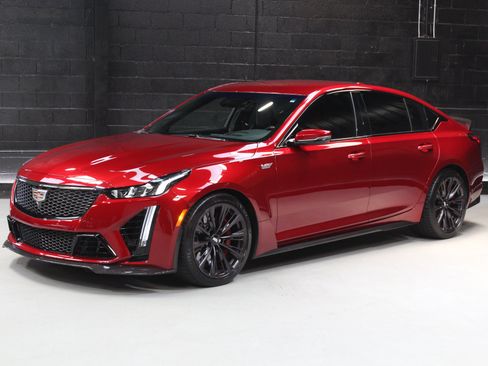 Used 2024 Cadillac CT5 V Blackwing w/ Carbon Fiber Package 2 RWD image 4