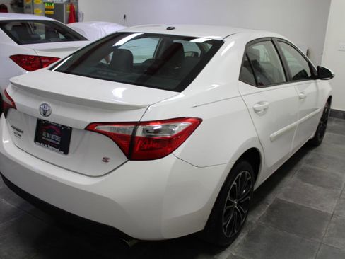 Used 2014 Toyota Corolla S w/ Driver Convenience Package image 6
