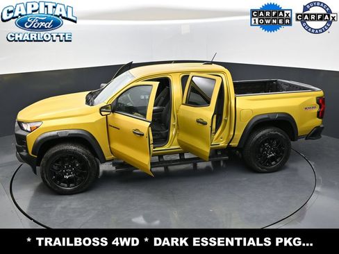 Used 2024 Chevrolet Colorado Trail Boss w/ LPO, Dark Essentials Package AWD/4WD image 34