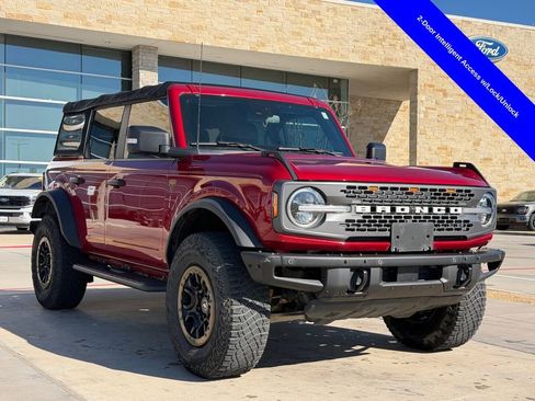 Used 2021 Ford Bronco Badlands image 19