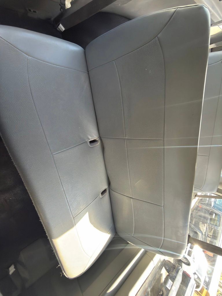 Used 2007 Ford E-350 and Econoline 350 XL RWD image 26