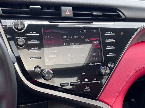 Used 2020 Toyota Camry XSE image 26