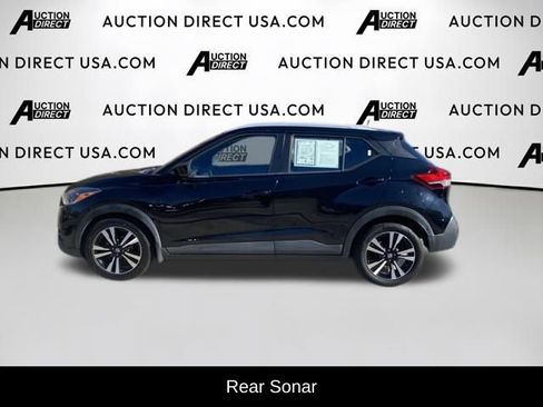 Used 2018 Nissan Kicks SV w/ Exterior Electronics Package image 3
