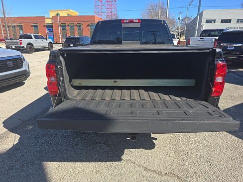 Used 2018 Chevrolet Silverado 1500 LT w/ All Star Edition image 7