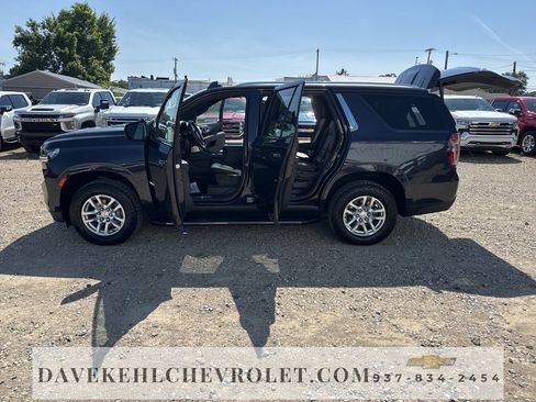 Used 2023 Chevrolet Tahoe LT image 30